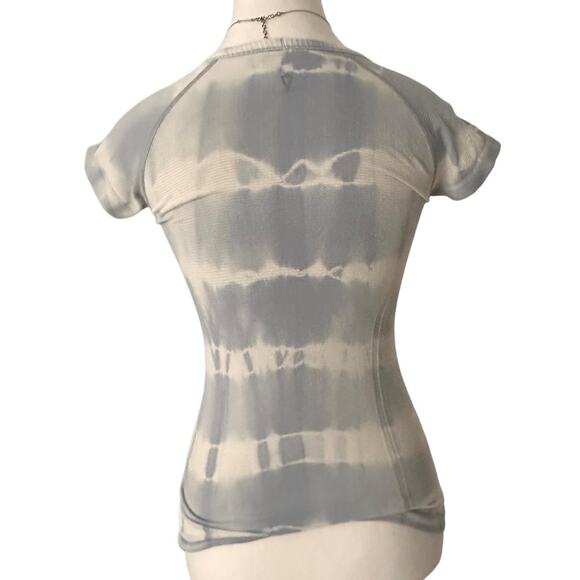Ivivva Lululemon Tye dye Swiftly Tech Girl Kids Top Size 10 Could fit women’s XS - Picture 2 of 5